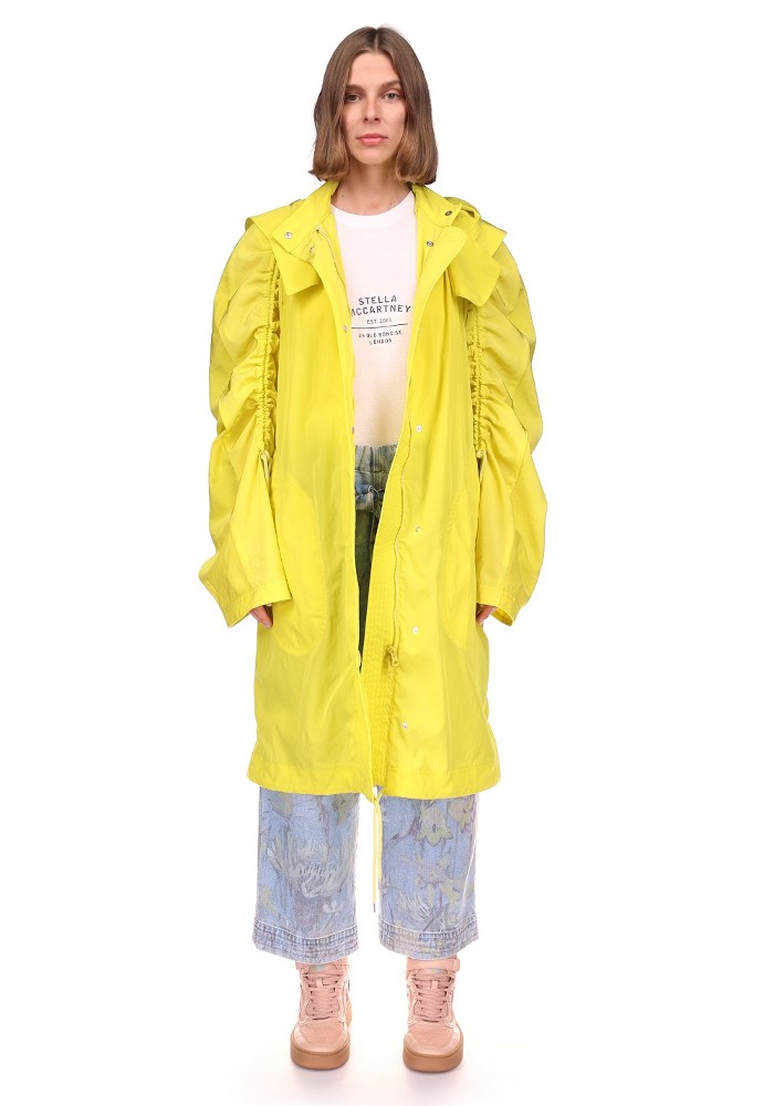 Stella McCartney launches its first Close-the-Loop parka in ECONYL® yarn 